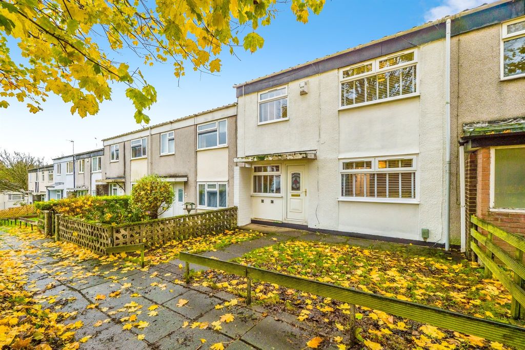 Property photo 1 of 17