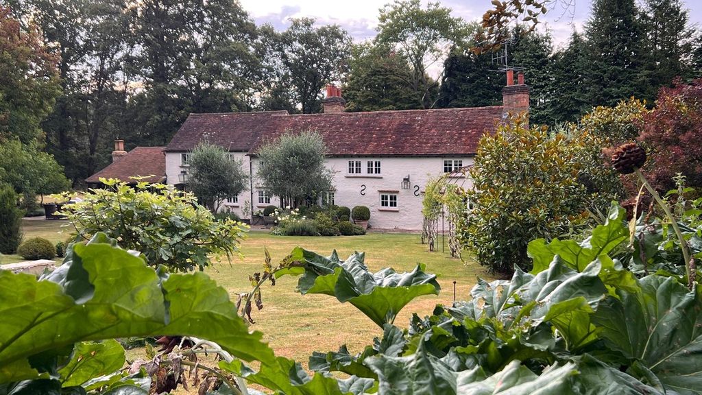 Property photo 2 of 30 Picture No. 01