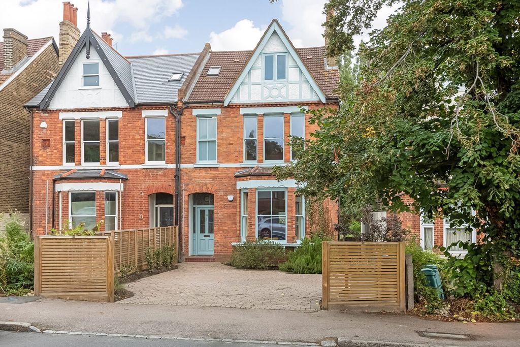 Property photo 1 of 23 Picture No. 18