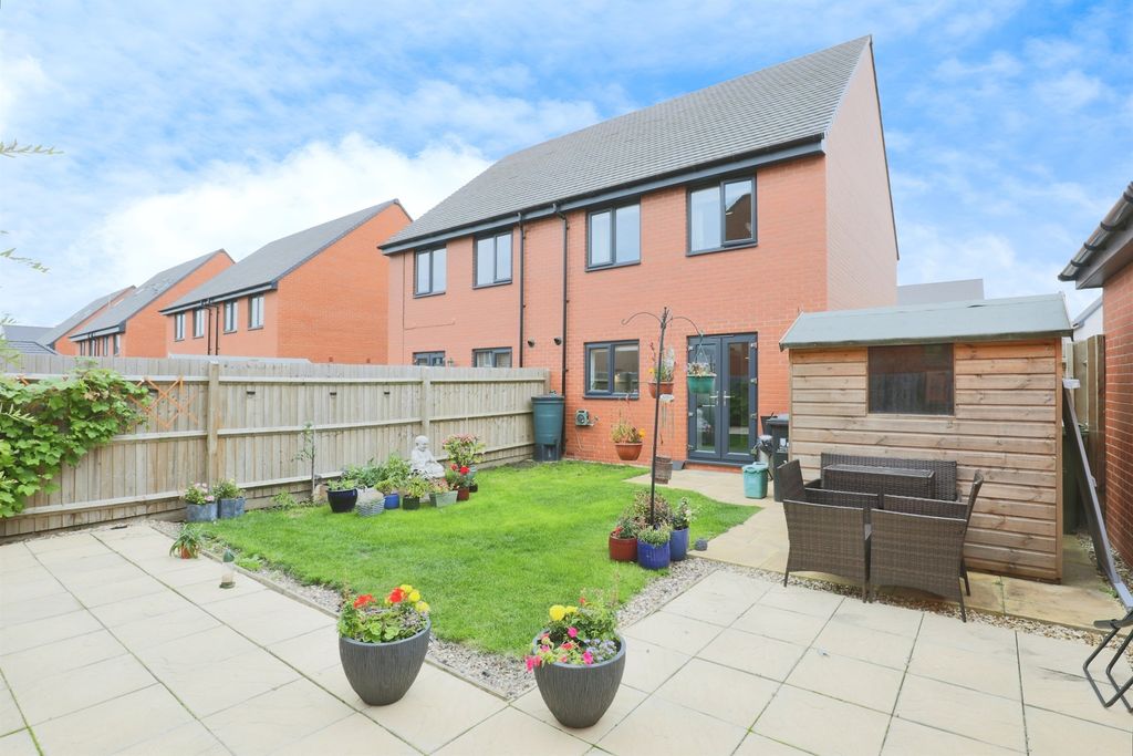 Property photo 3 of 15