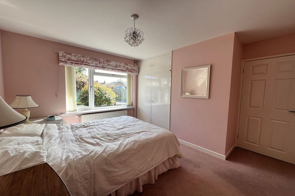 Additional image 12 of 2 bed detached bungalow for saleNorth Street, Abergavenny NP7
