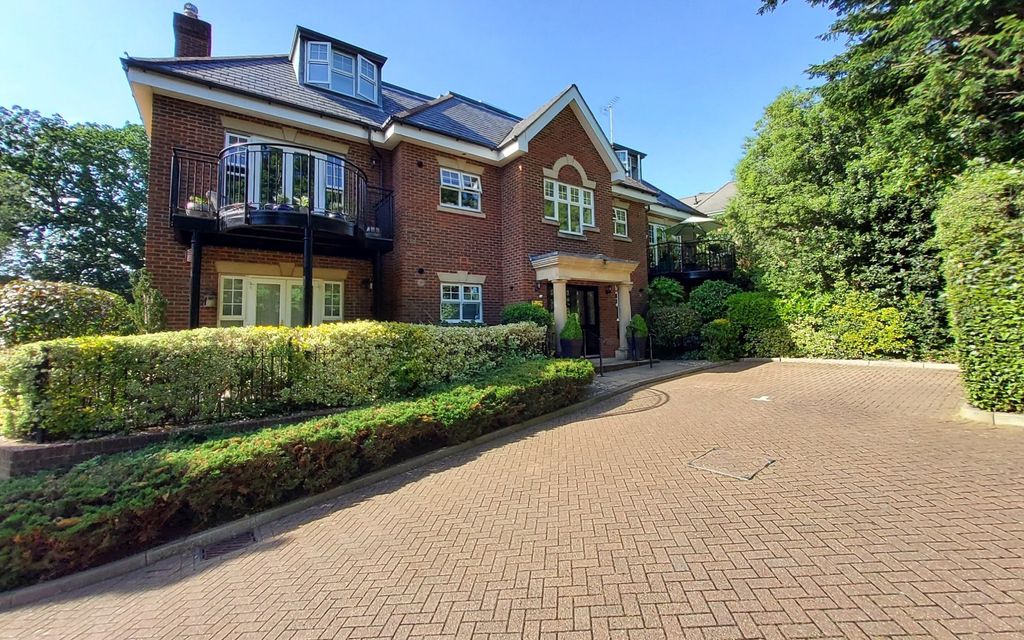 Property photo 1 of 21 Picture No. 28
