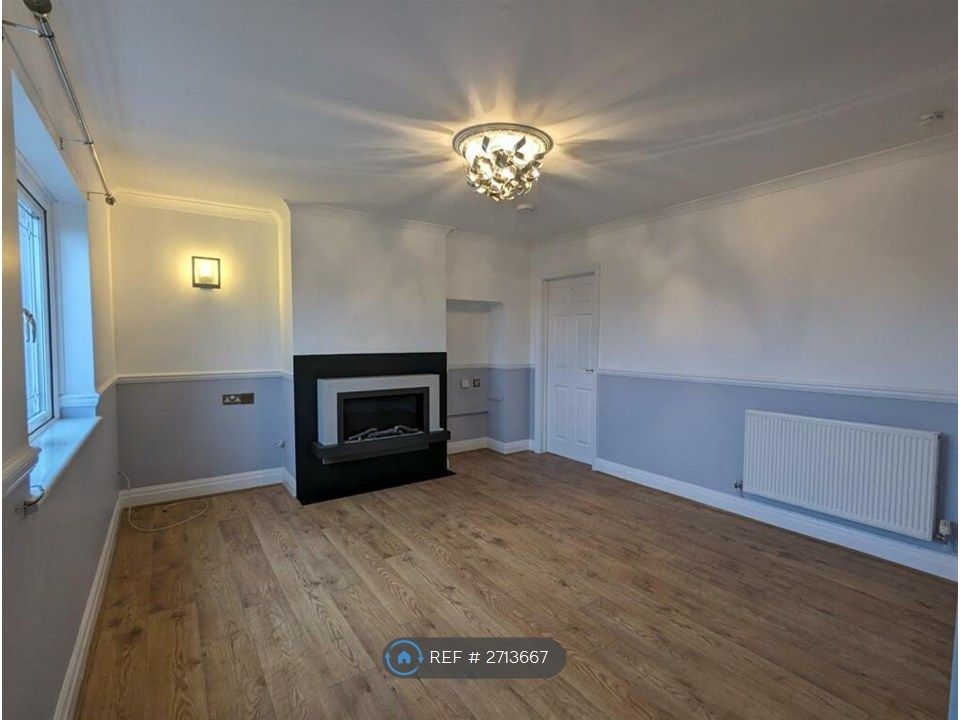 Property photo 2 of 9 Lounge