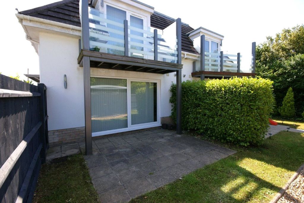 Property photo 2 of 9 Picture No. 04