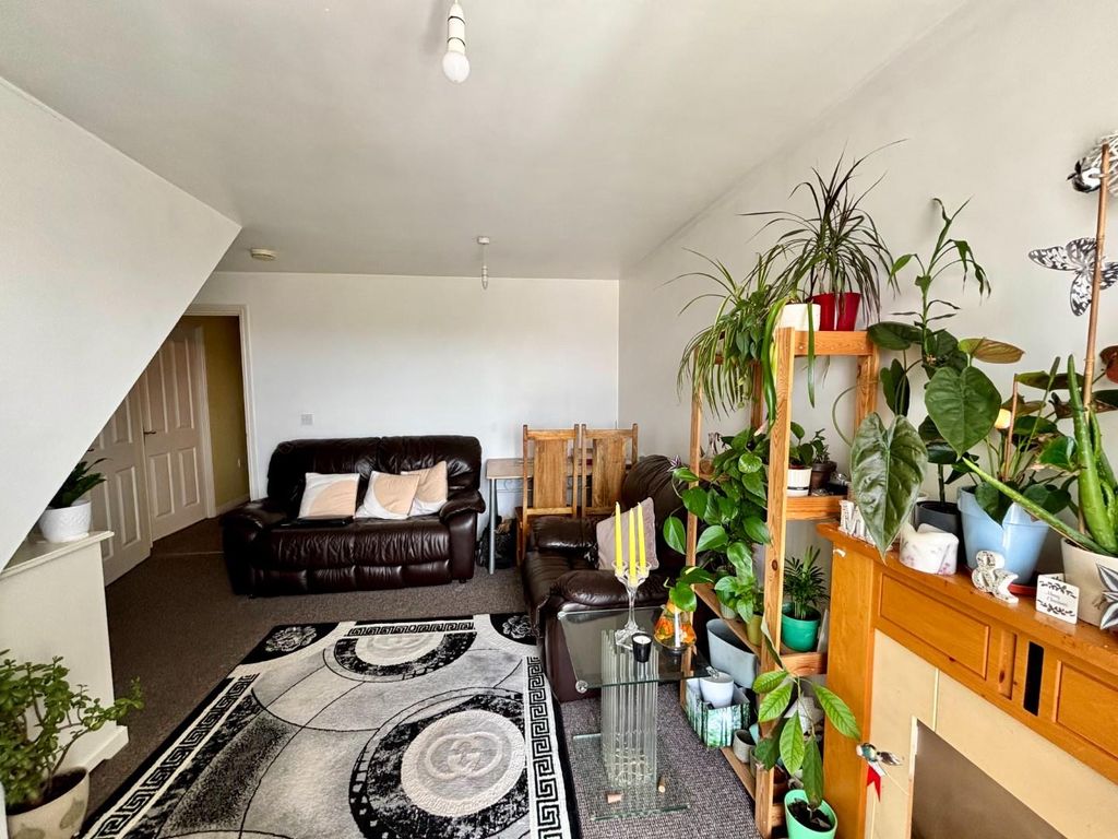 Property photo 3 of 15 Img_0025.Jpeg