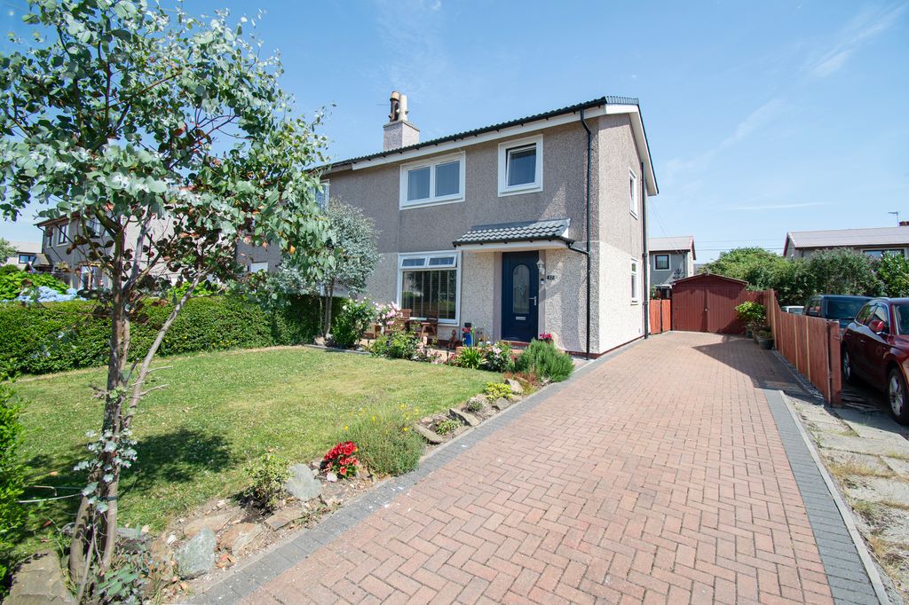 Property photo 1 of 25