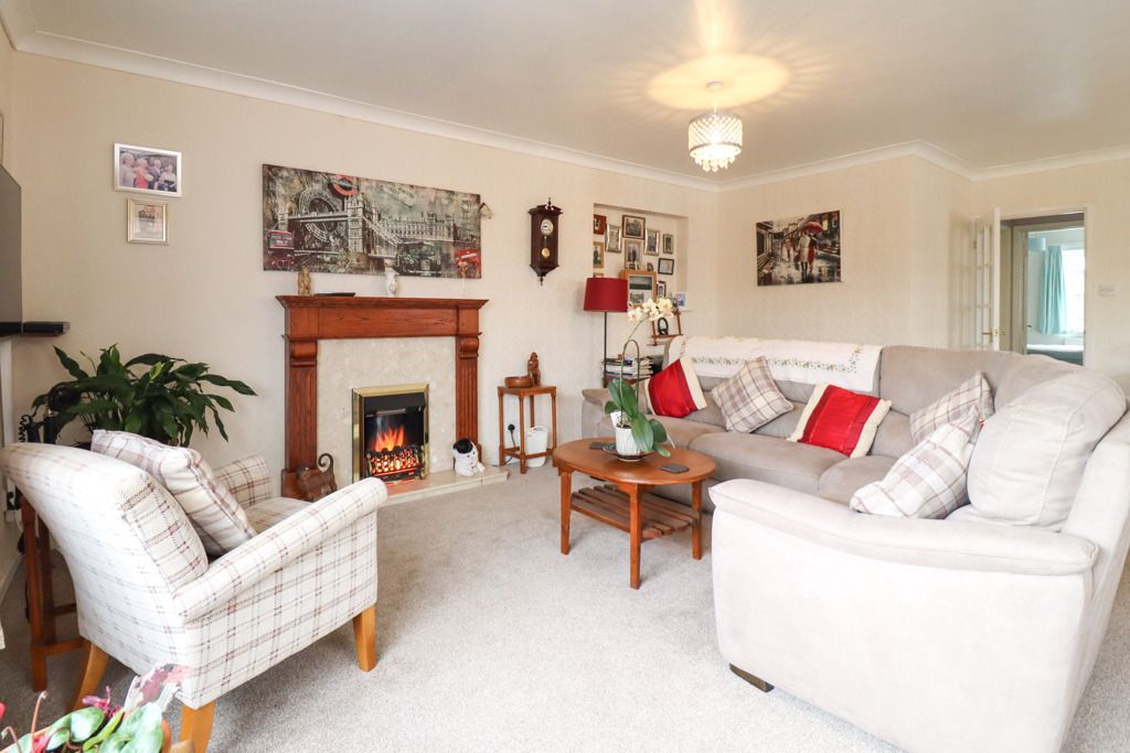 Property photo 3 of 23 4066167