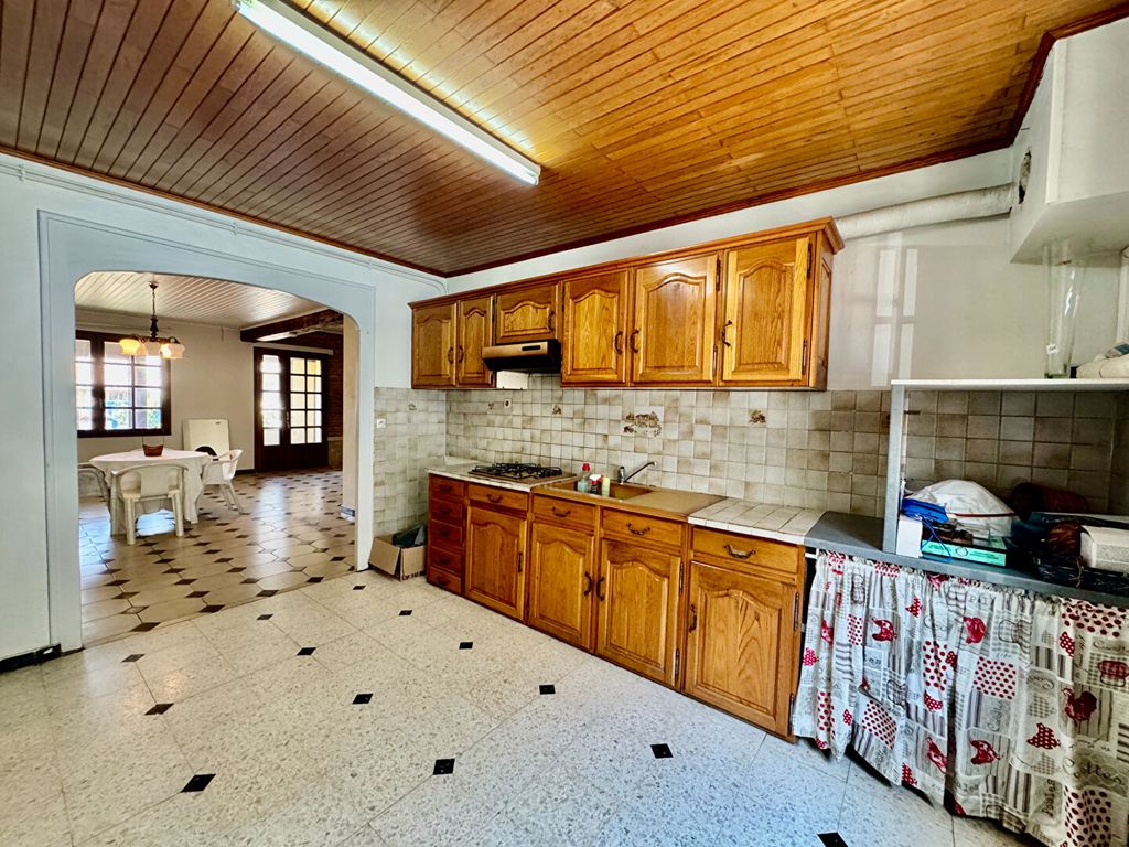 Property photo 3 of 10 61157900c