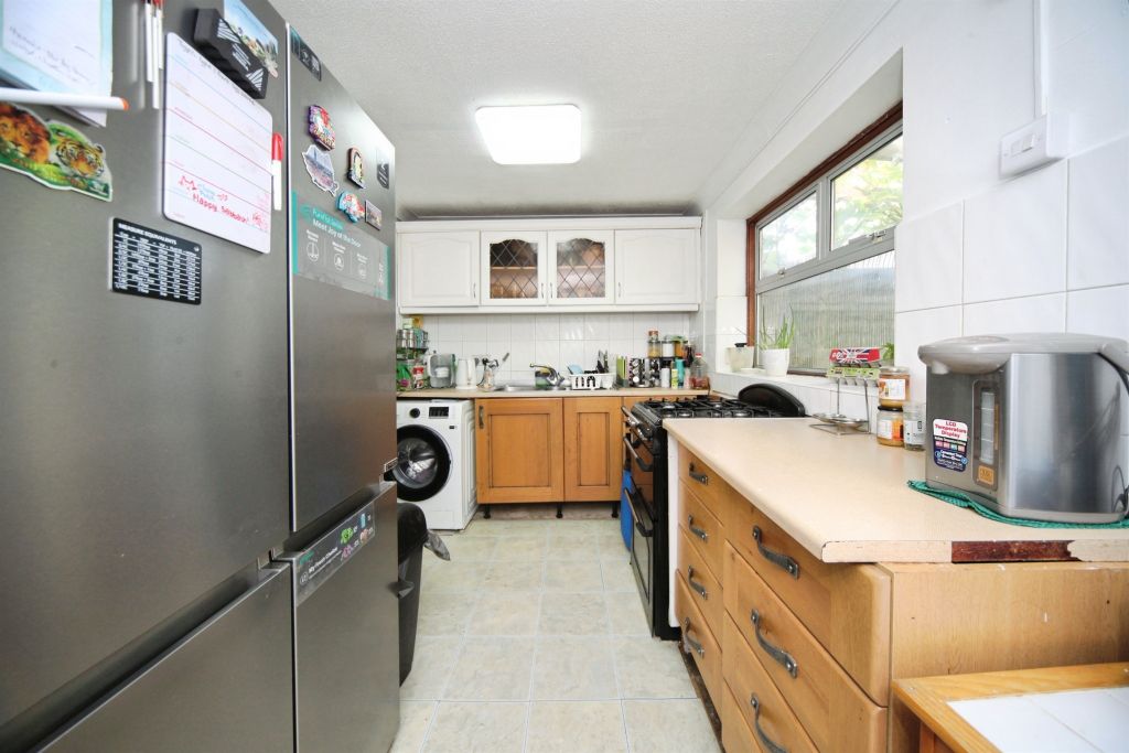 Property photo 2 of 21