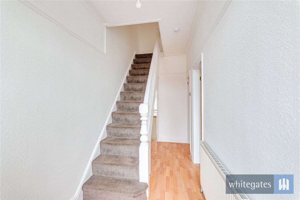 Property photo 3 of 23 Picture No. 34