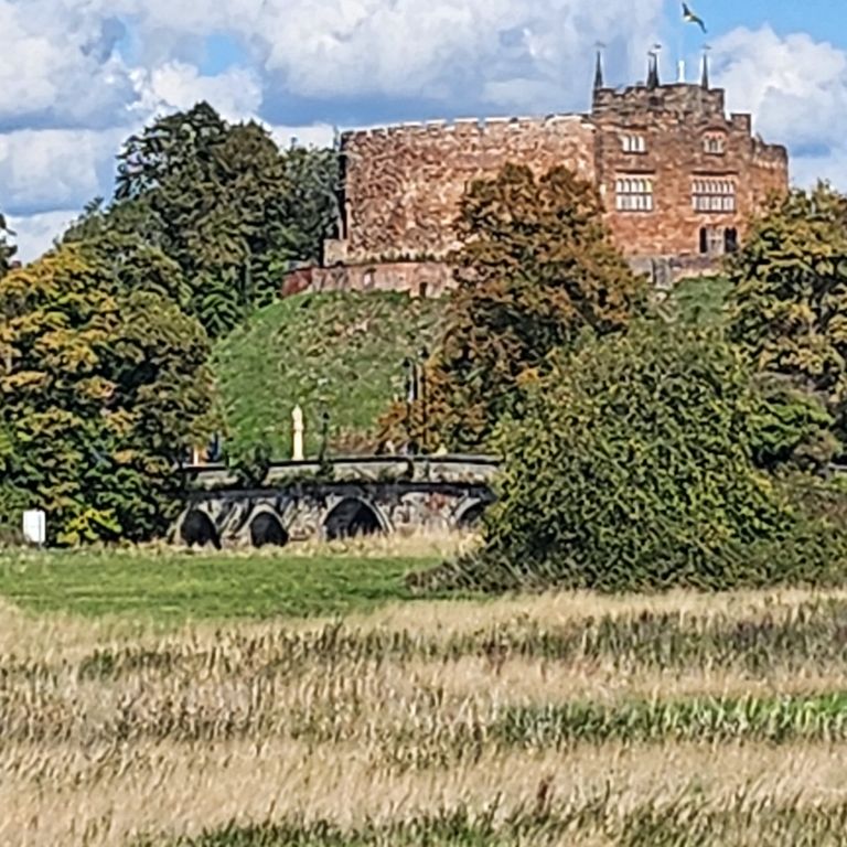 Property photo 1 of 22 View Of The Castle