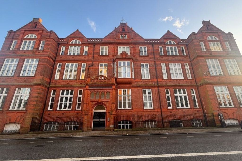 Property photo 1 of 15 Front View