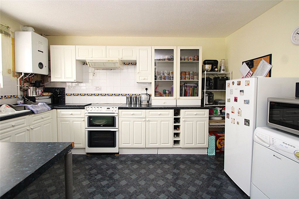 Property photo 2 of 14 Picture 2