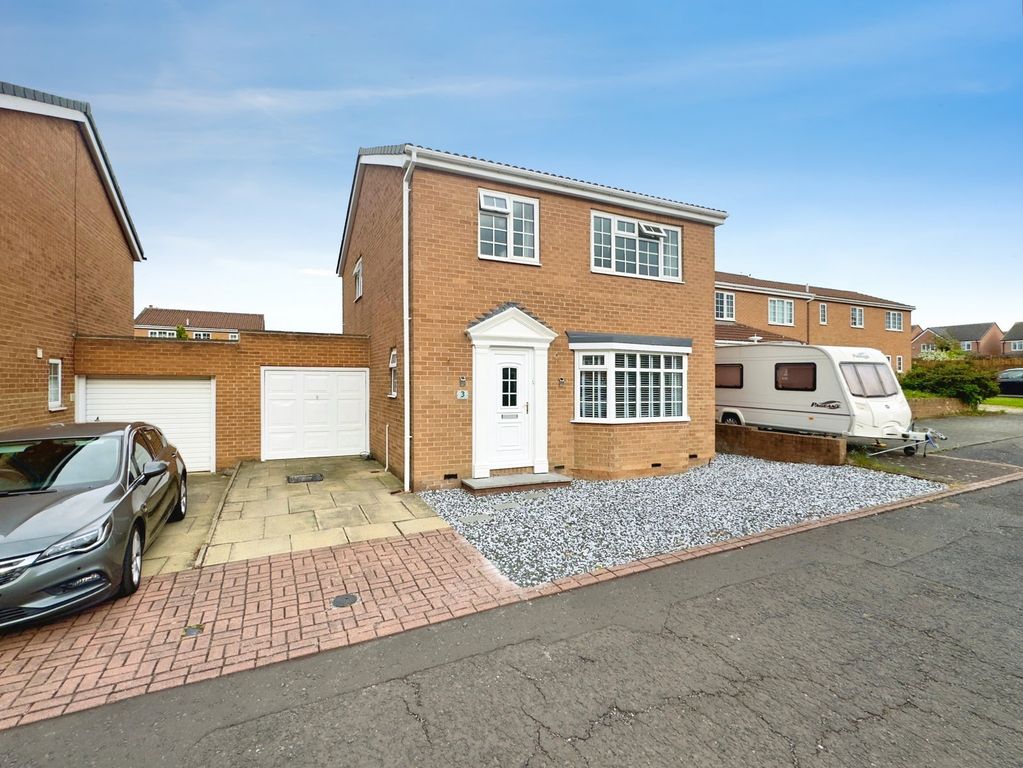 Property photo 1 of 35