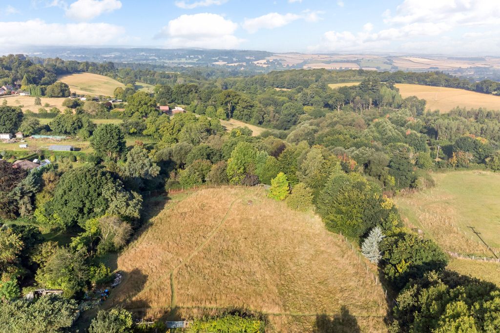 Property photo 3 of 19