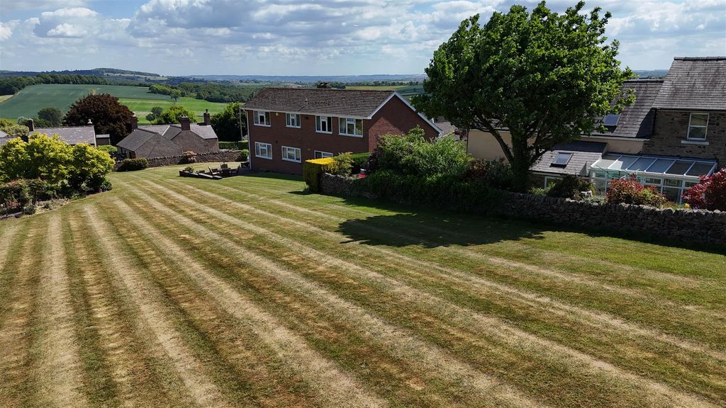 Property photo 2 of 32 Dji_20250523115007_0710_D.Jpg