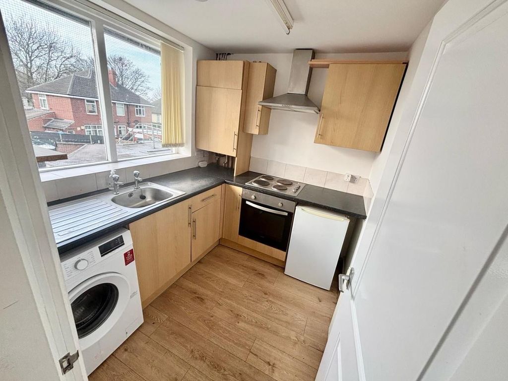 Property photo 2 of 6 101B Sicey Kitchen.Jpg