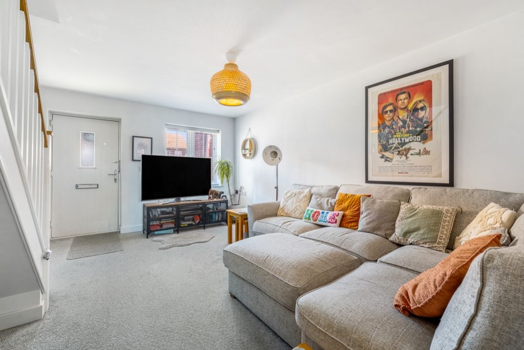 Property photo 2 of 23 16 Old Iron Way (Fishtoft)-14