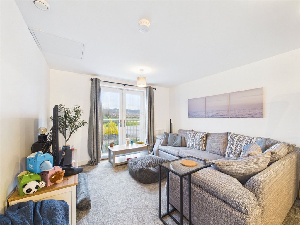 Property photo 3 of 13 Picture No. 21