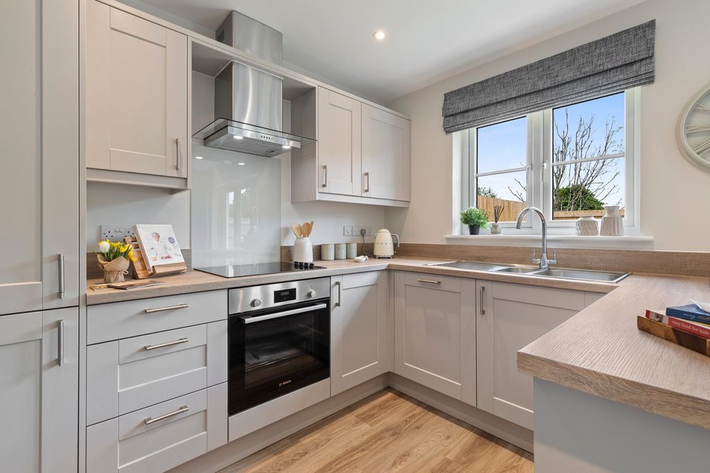 Property photo 3 of 22