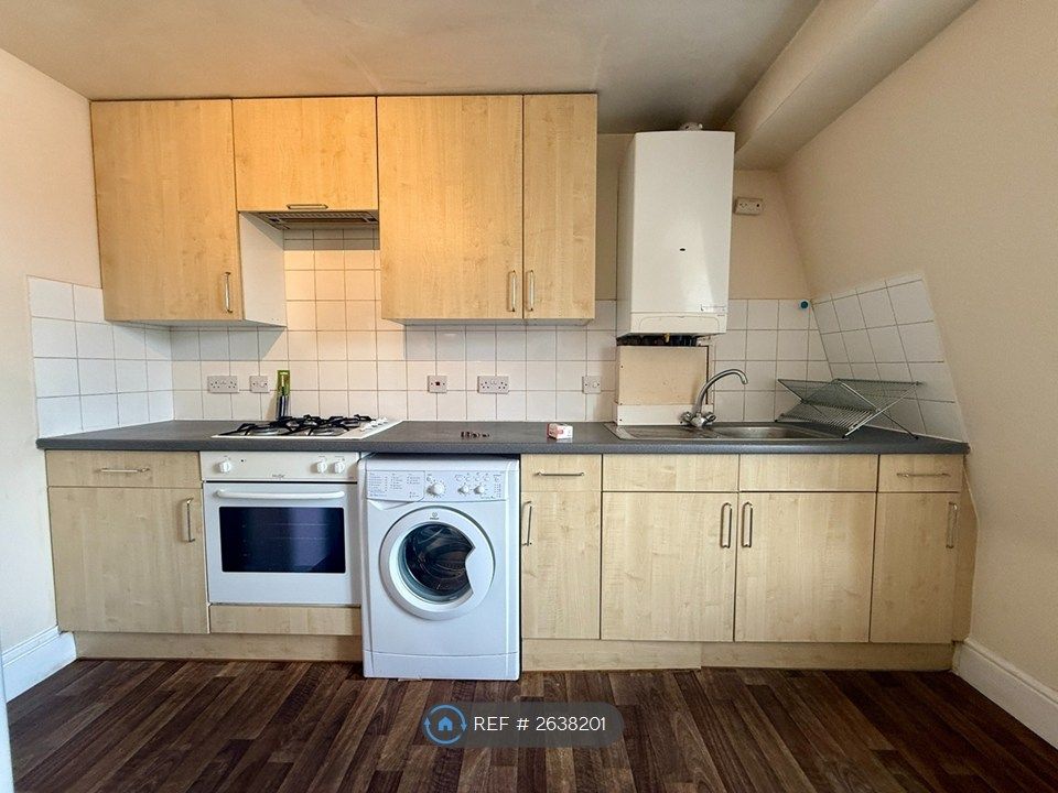 Property photo 3 of 6