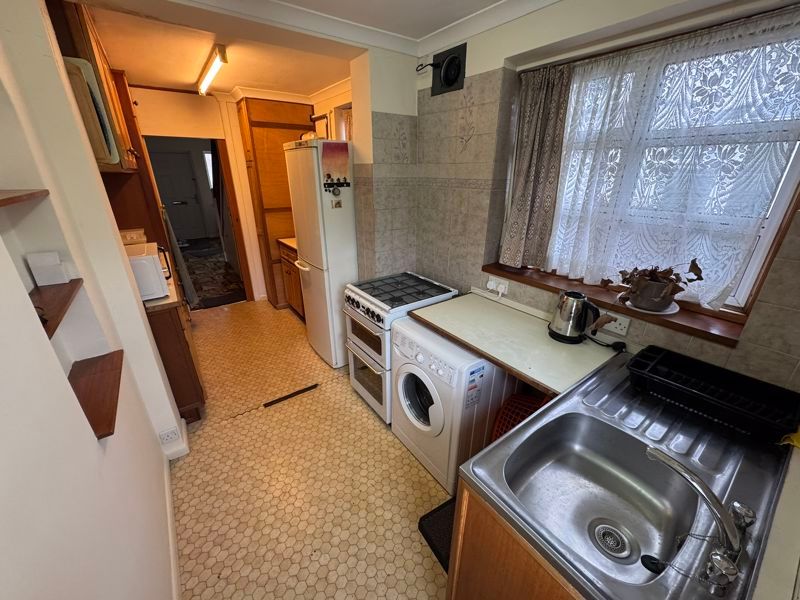 Property photo 2 of 12 Photo 9