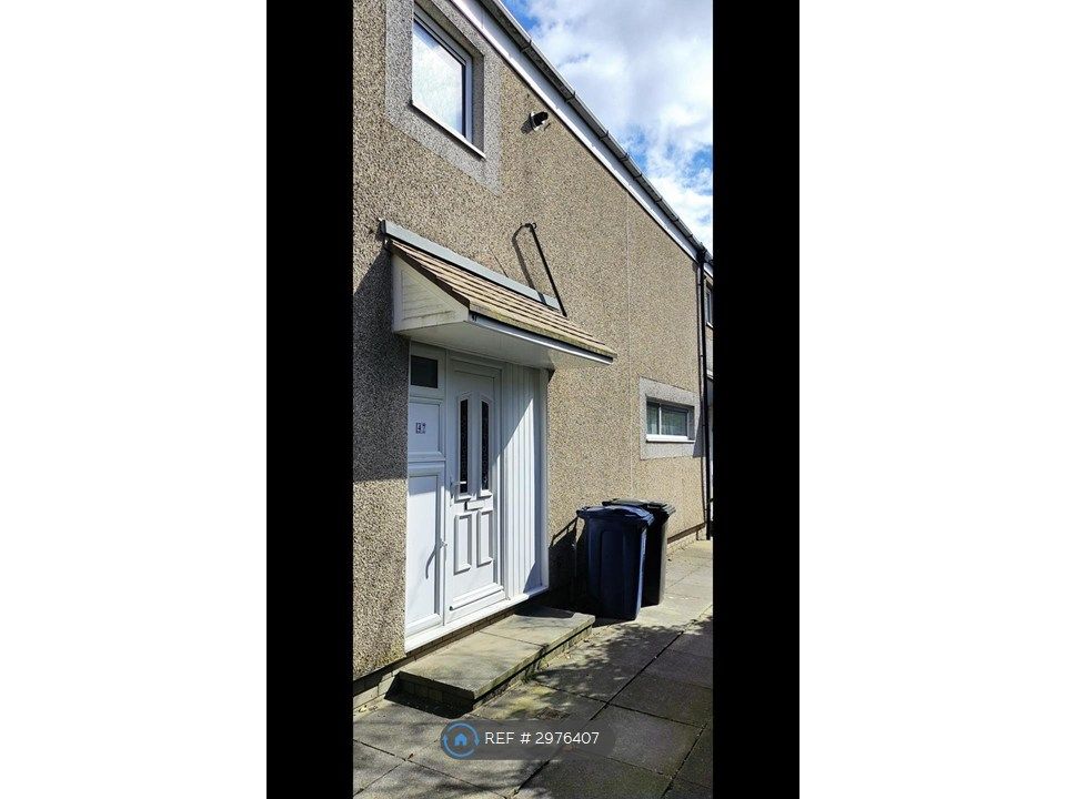 Property photo 1 of 10 Front Door