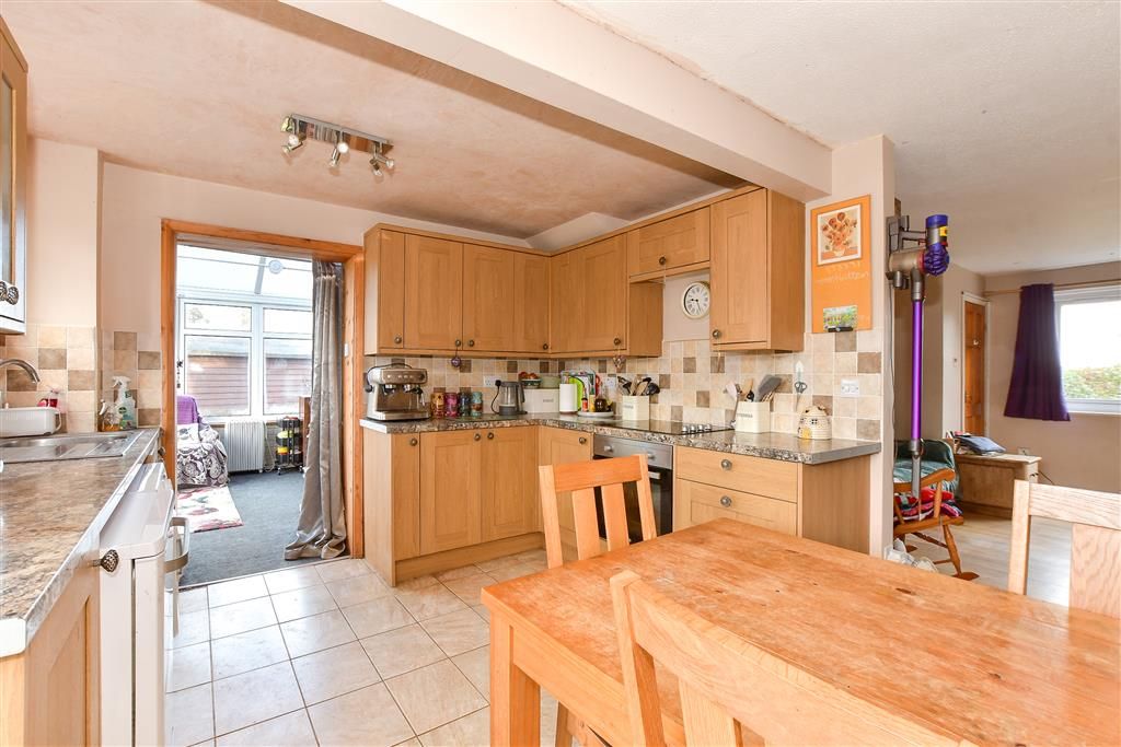 Property photo 3 of 12 Kitchen/Dining Area