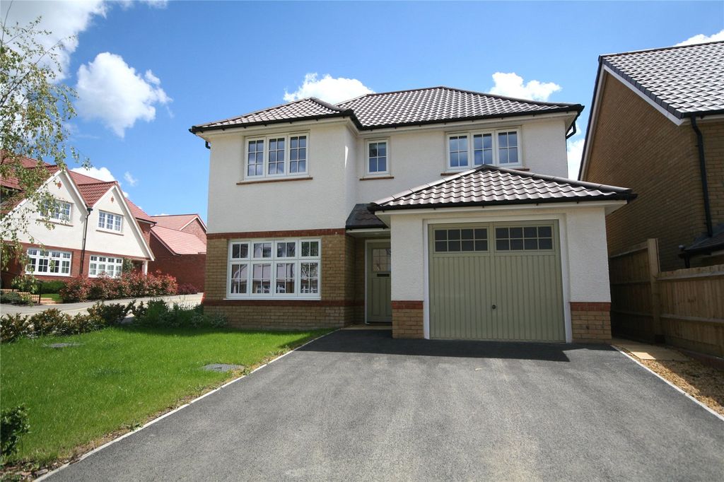 Property photo 2 of 16 Picture No. 29