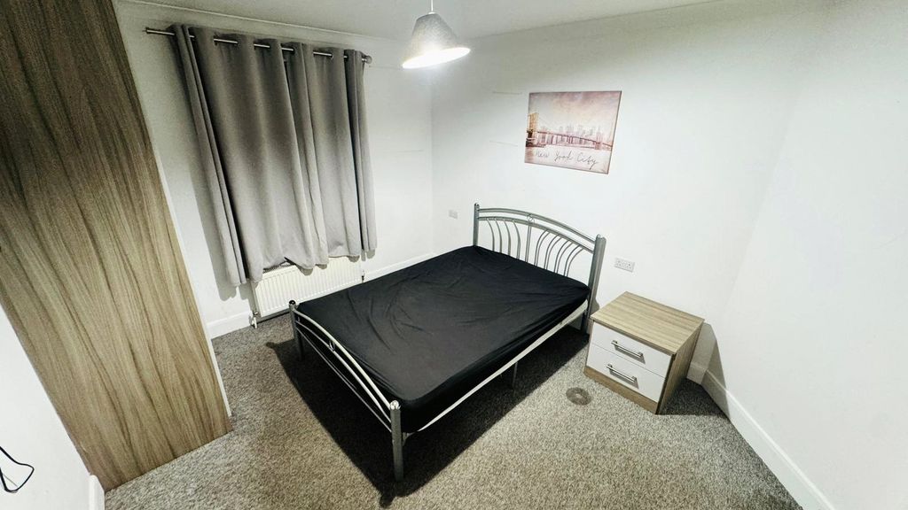 Property photo 1 of 10 Picture No. 19