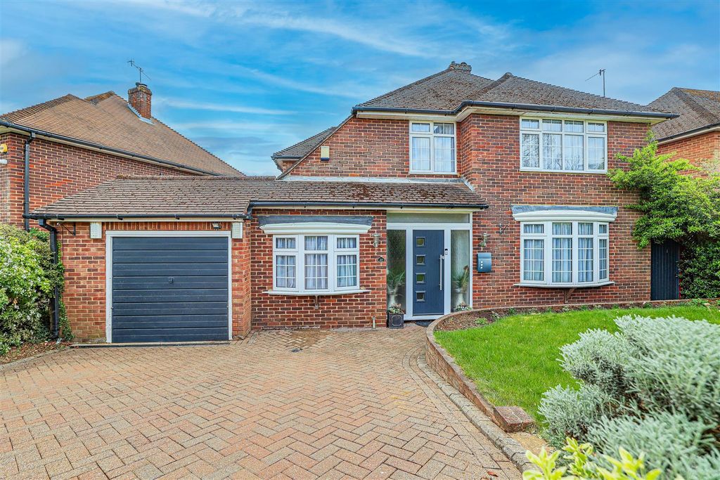 Property photo 1 of 31 980A0252-1.Png