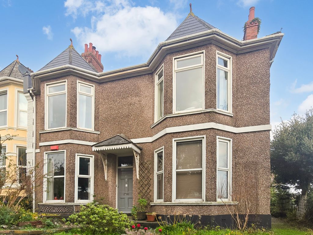 Property photo 1 of 23