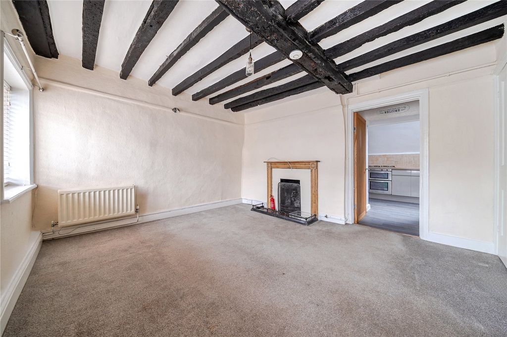 Property photo 2 of 16 Picture No. 18