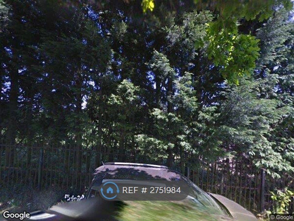 Property photo 1 of 2