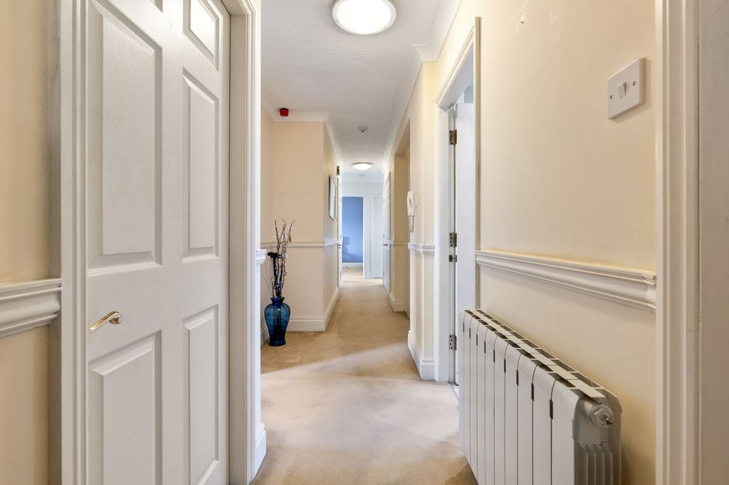 Property photo 3 of 30