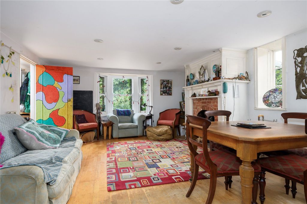 Property photo 2 of 15 Picture No. 03