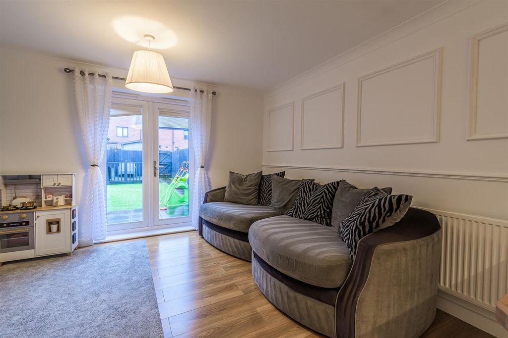 Property photo 2 of 17 Living