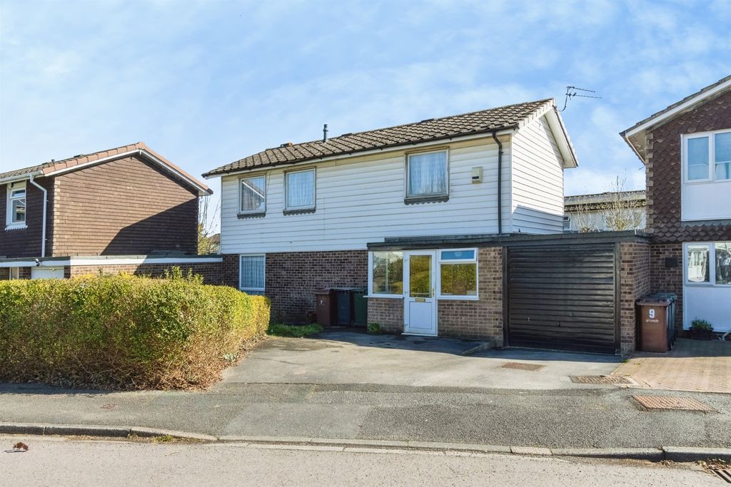 Property photo 1 of 13