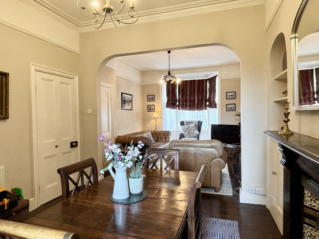 Property photo 2 of 18 Not Specified