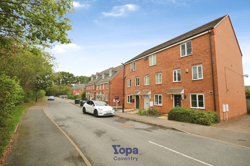 Property photo 2 of 30 D0Ebcd08-Front 202.Jpg