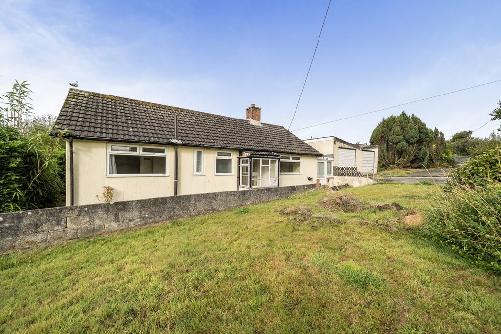 Property photo 3 of 15