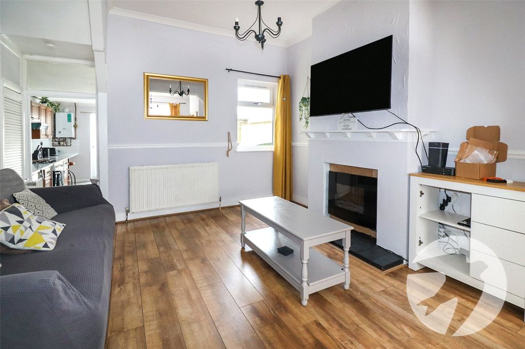 Property photo 3 of 12 Picture No. 26