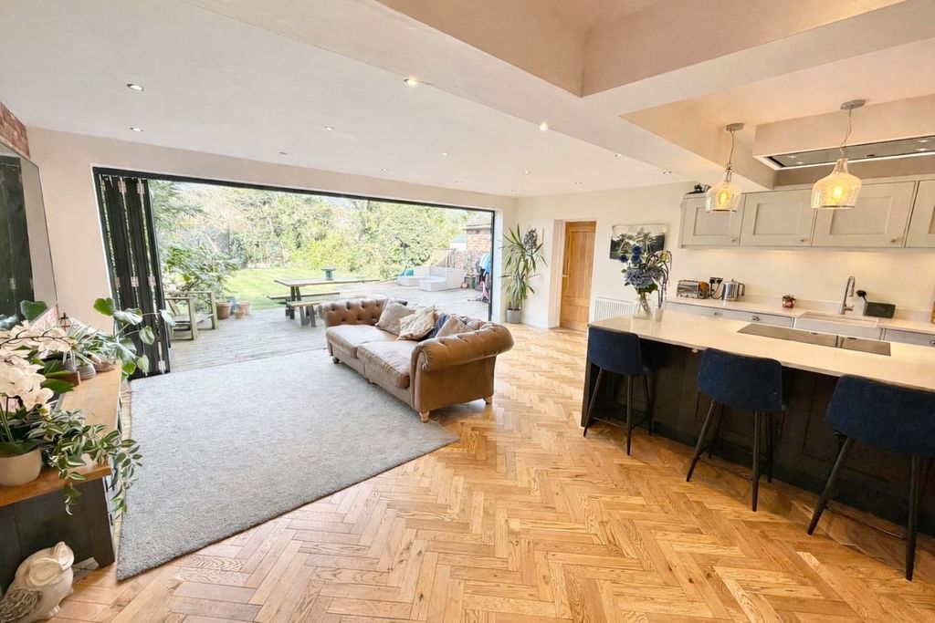 Property photo 2 of 26 Kitchen/Family Room