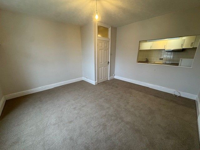 Property photo 2 of 12 Living Room