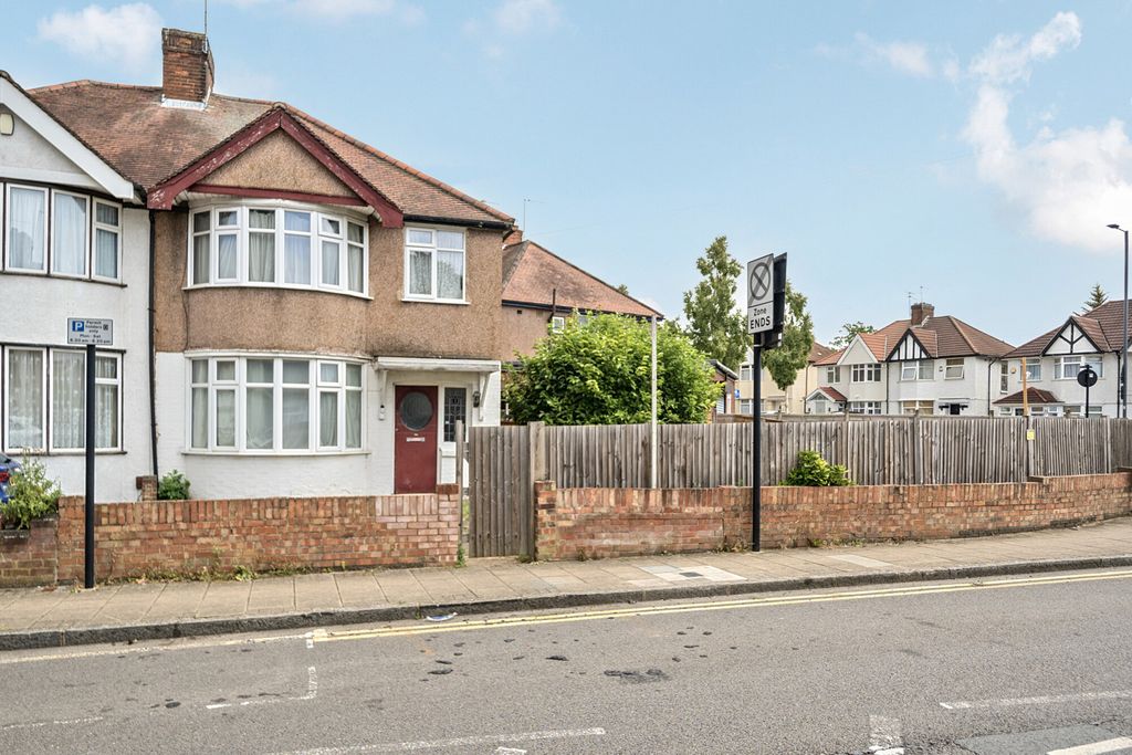 Property photo 1 of 10 1320749-16-68837E...