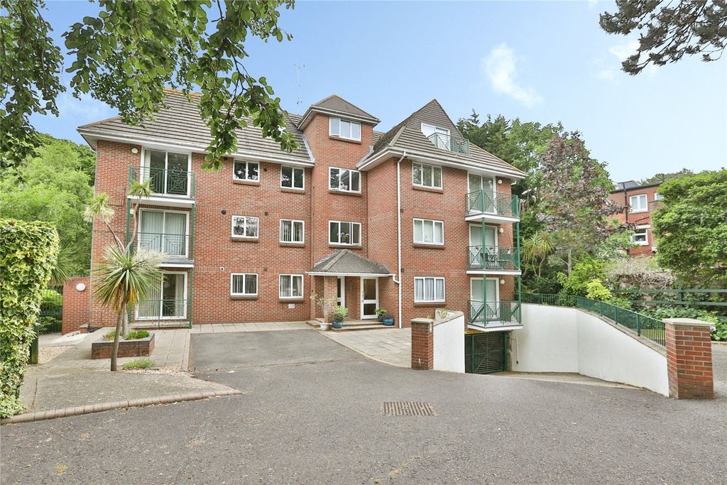 Property photo 1 of 16 Picture No. 16