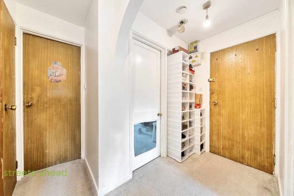 Additional image 9 of 2 bed flat for saleDavies Close, Croydon CR0