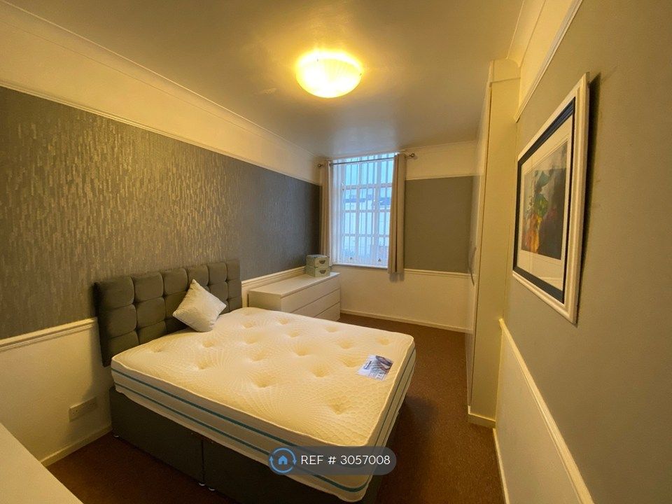 Property photo 3 of 15 Bedroom