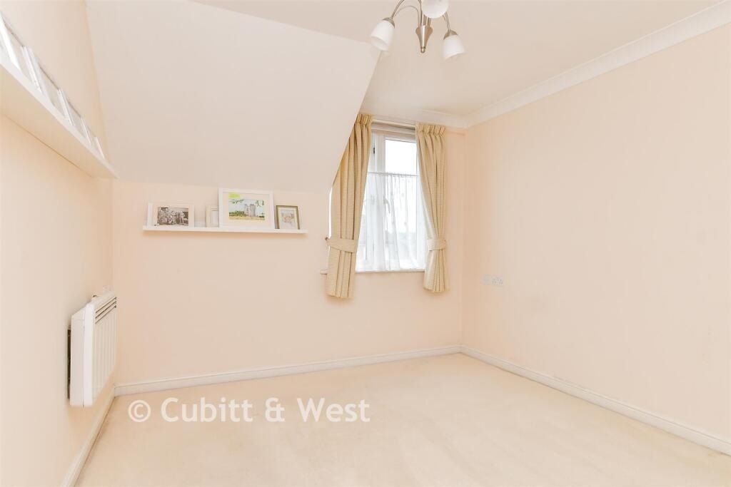 Property photo 2 of 16 2