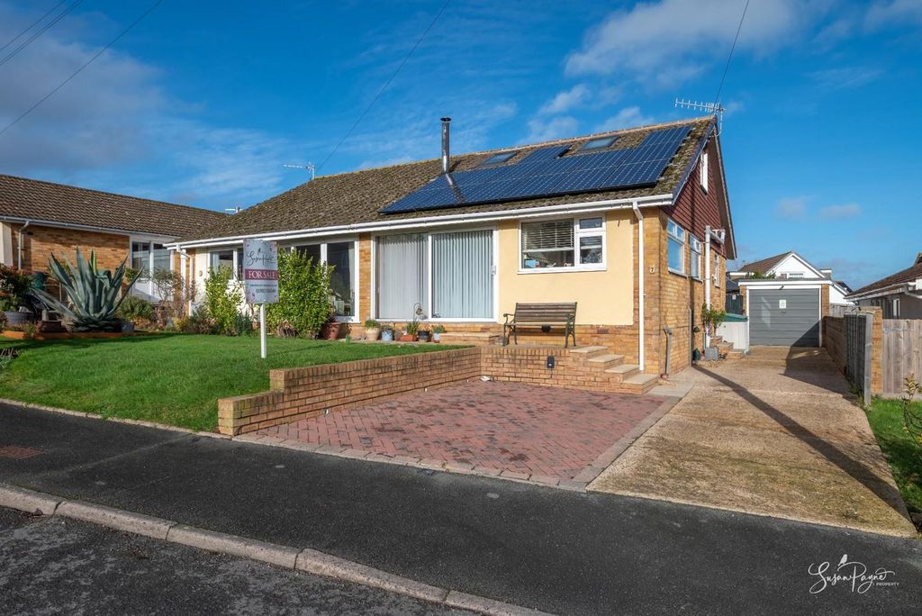 Property photo 1 of 30